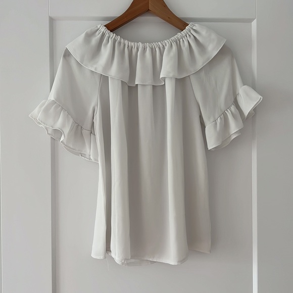 Off the shoulder top - Picture 2 of 2